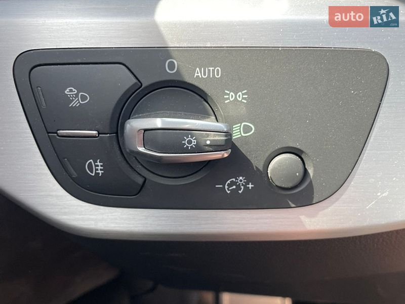 Універсал Audi A4 2017 в Києві