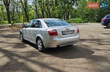 Седан Audi A4 2004 в Києві