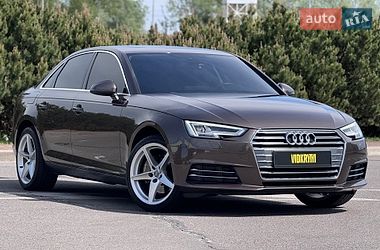 Седан Audi A4 2018 в Києві