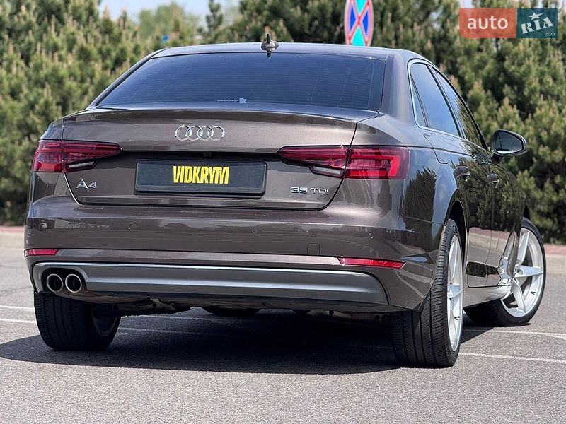 Седан Audi A4 2018 в Києві