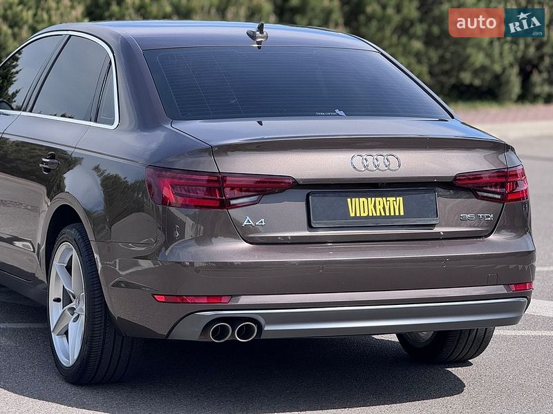 Седан Audi A4 2018 в Києві