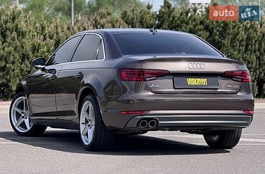 Седан Audi A4 2018 в Києві