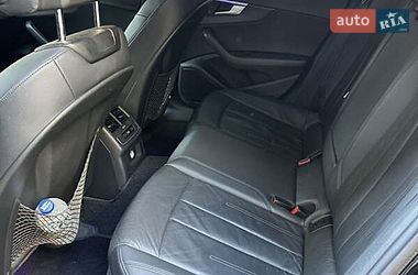 Седан Audi A4 2017 в Львові