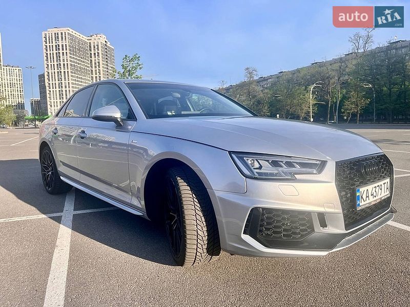 Седан Audi A4 2018 в Киеве