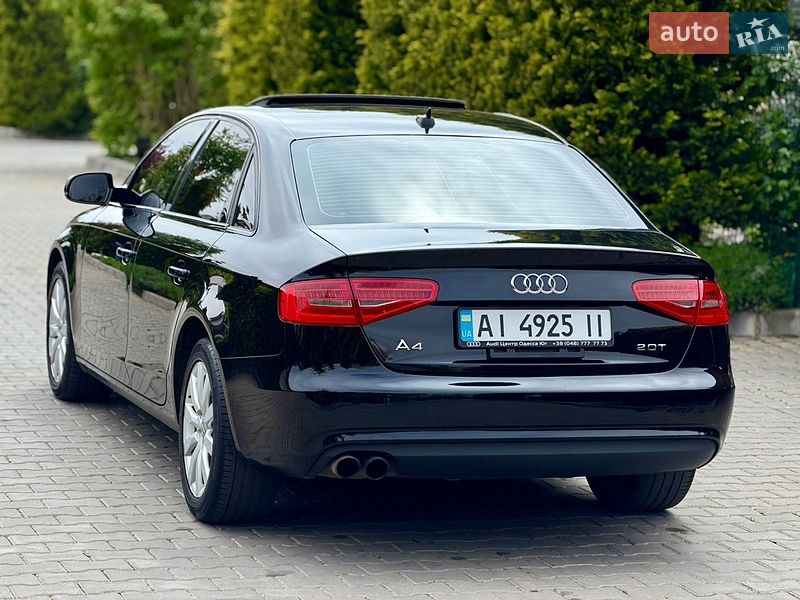 Седан Audi A4 2012 в Одессе