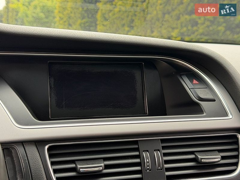 Седан Audi A4 2012 в Одессе