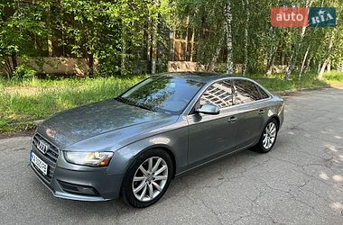 Седан Audi A4 2012 в Києві