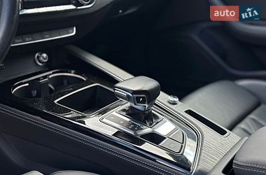 Седан Audi A4 2020 в Киеве