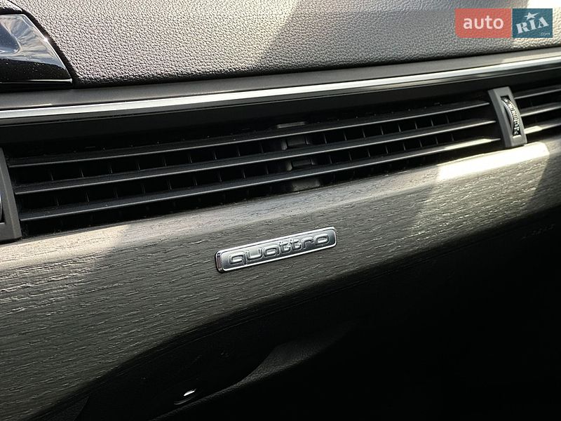 Седан Audi A4 2020 в Киеве