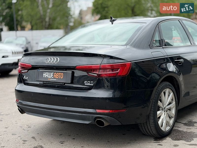 Седан Audi A4 2015 в Шептицькому