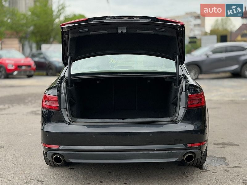 Седан Audi A4 2015 в Шептицькому