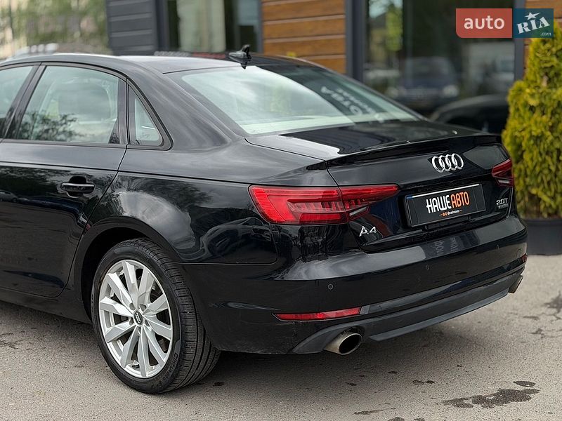 Седан Audi A4 2015 в Шептицькому