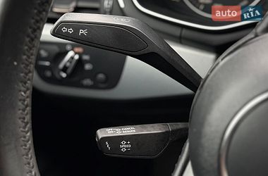 Седан Audi A4 2015 в Шептицькому