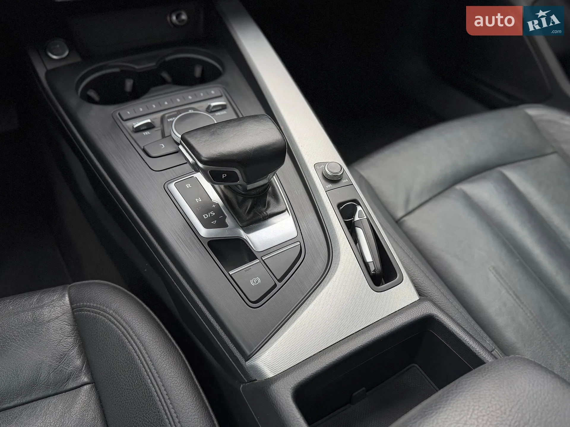 2015 Audi A4 - мініатюра 46