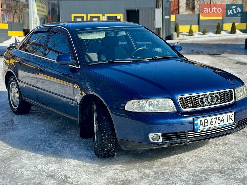 Седан Audi A4 2000 в Києві