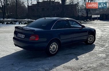 Седан Audi A4 2000 в Києві