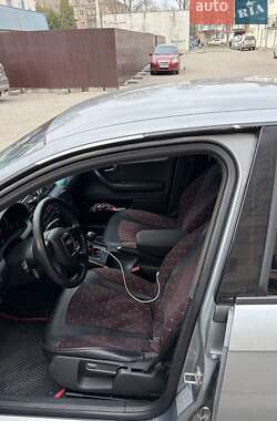 Седан Audi A4 2006 в Павлограде