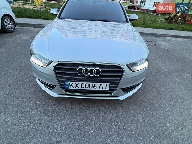 Седан Audi A4 2014 в Харкові