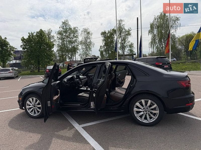 Седан Audi A4 2017 в Житомире