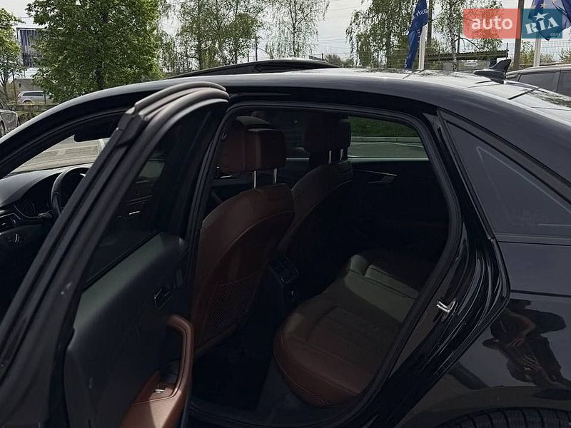 Седан Audi A4 2017 в Житомире