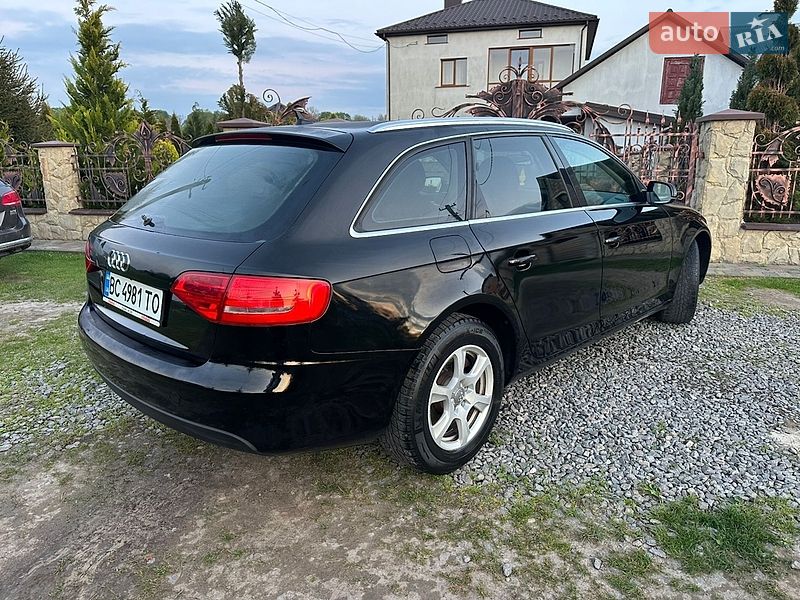 Универсал Audi A4 2011 в Львове