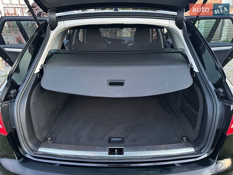 Универсал Audi A4 2011 в Львове