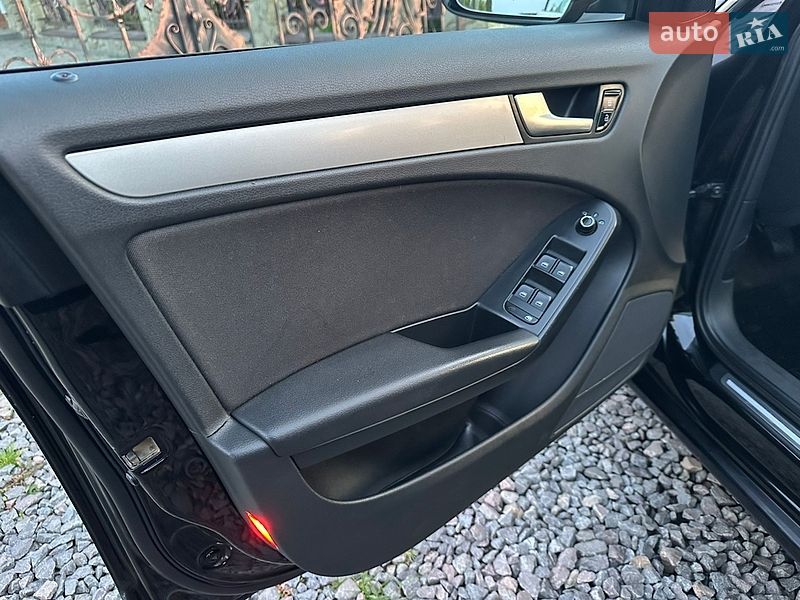 Универсал Audi A4 2011 в Львове