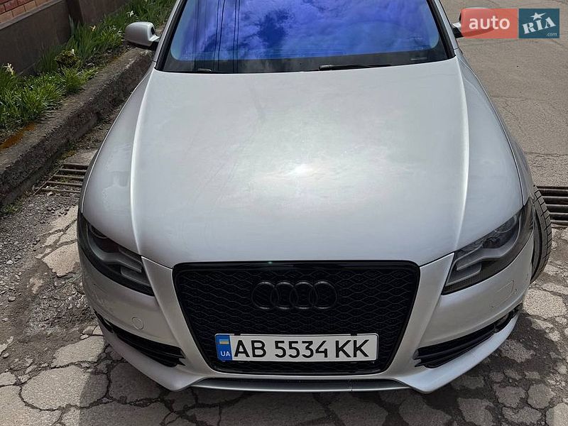 Audi A4 2011