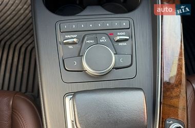 Седан Audi A4 2018 в Кривом Роге