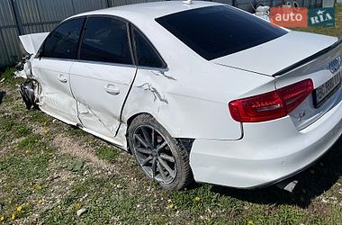 Седан Audi A4 2013 в Тернополе