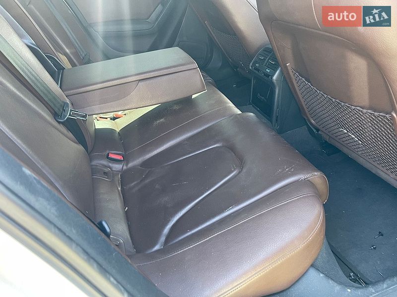 Седан Audi A4 2013 в Тернополе