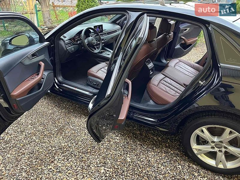 Седан Audi A4 2018 в Косові