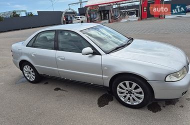 Седан Audi A4 1999 в Полтаве