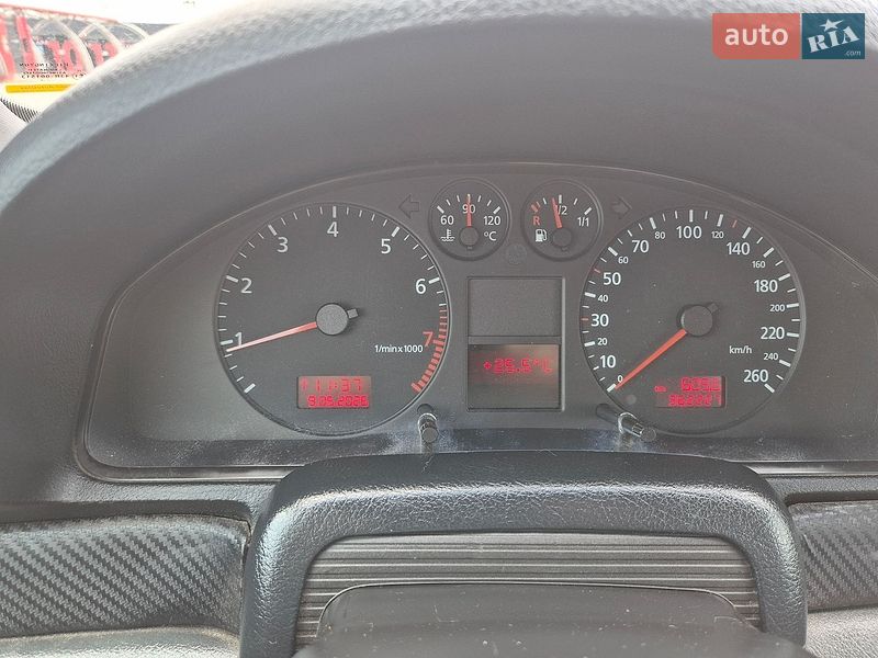 Седан Audi A4 1999 в Полтаве
