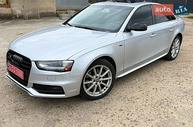 Седан Audi A4 2013 в Львове