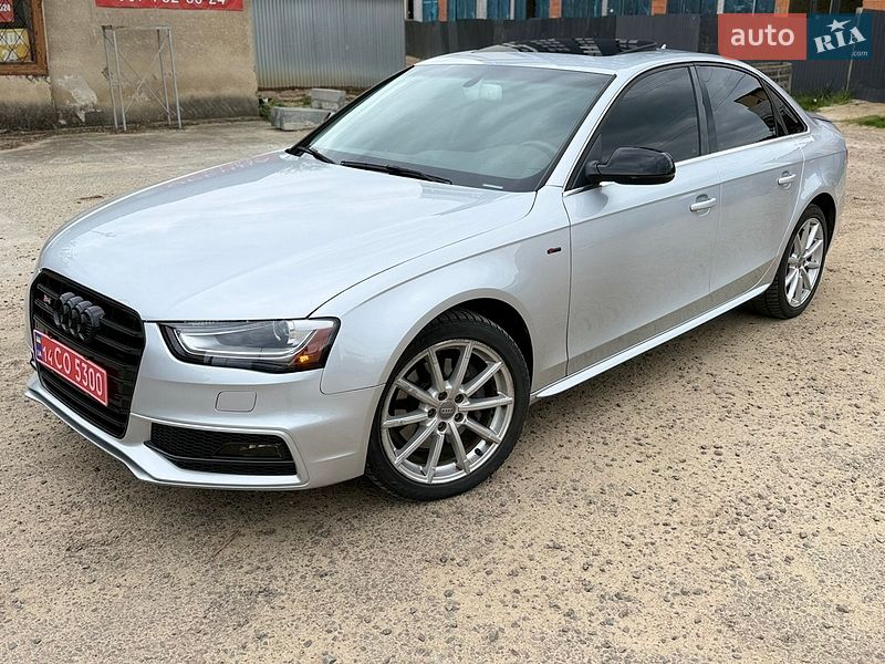 Седан Audi A4 2013 в Львове