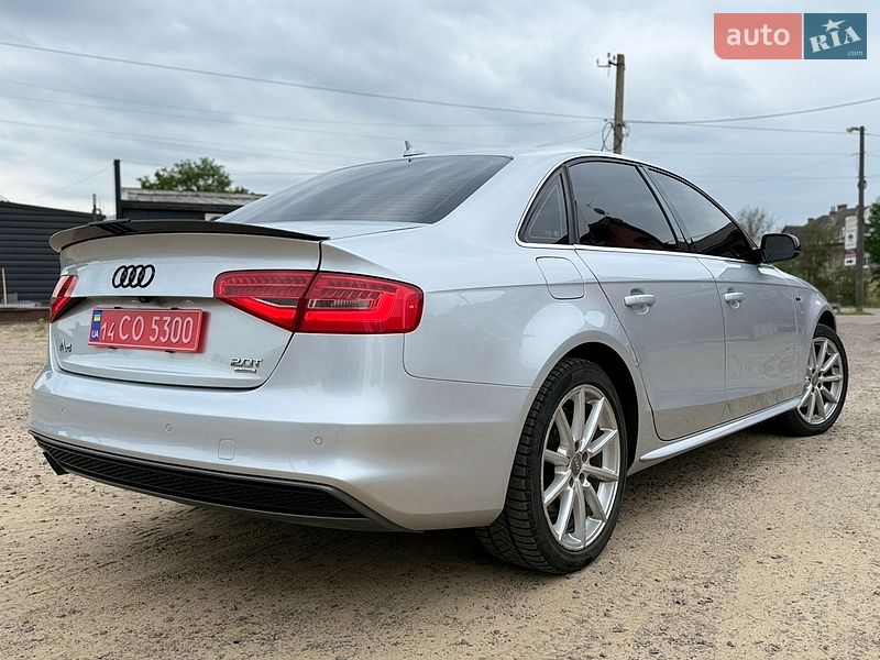 Седан Audi A4 2013 в Львове