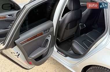 Седан Audi A4 2013 в Львове