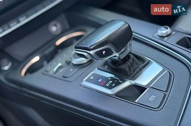 Седан Audi A4 2016 в Дніпрі