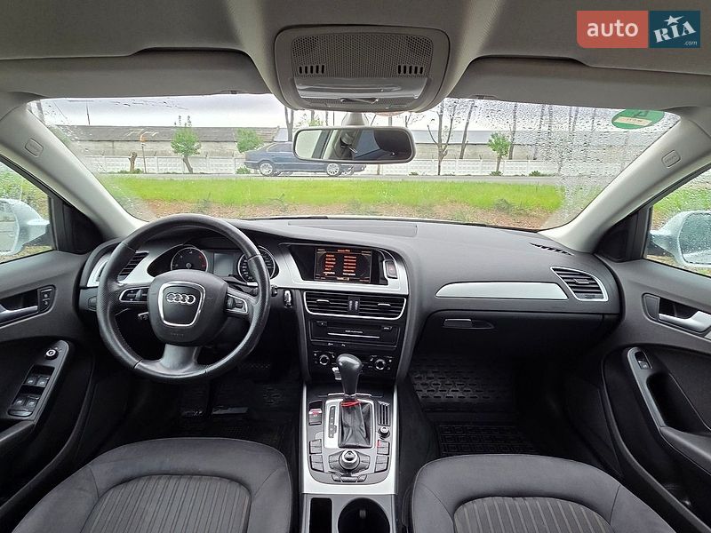 Универсал Audi A4 2010 в Львове