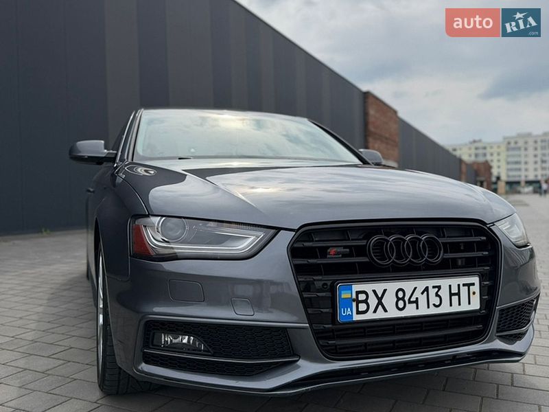 Седан Audi A4 2015 в Хмельницком