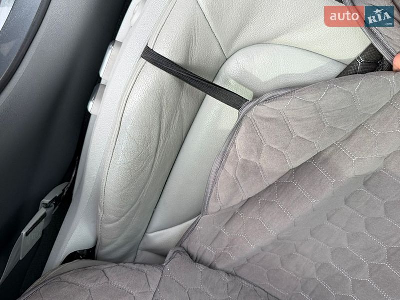 Седан Audi A4 2015 в Хмельницком