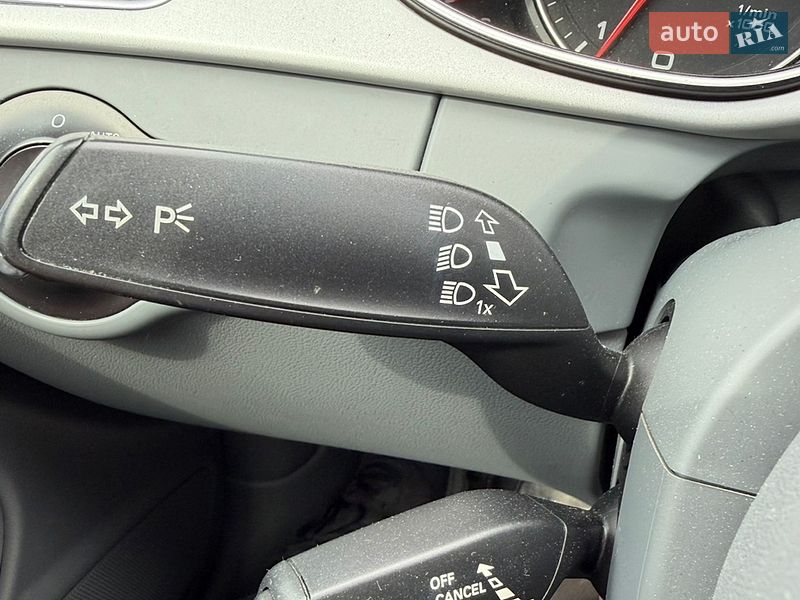 Седан Audi A4 2015 в Хмельницком