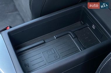 Седан Audi A4 2020 в Киеве
