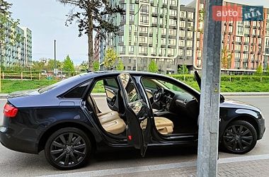 Седан Audi A4 2013 в Киеве