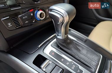 Седан Audi A4 2013 в Киеве