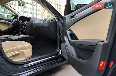 Седан Audi A4 2013 в Киеве