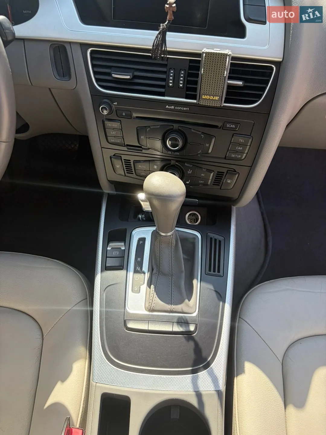 2011 Audi A4 - мініатюра 8