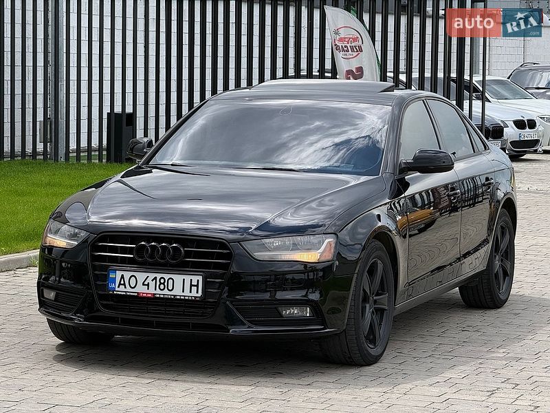 Седан Audi A4 2014 в Ужгороде