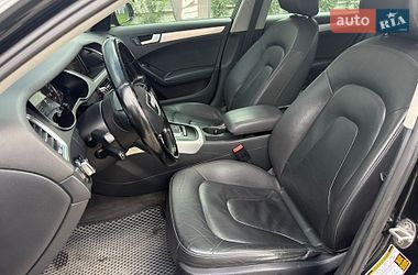 Седан Audi A4 2014 в Ужгороде